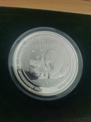 2009年現代金銀幣髮行30周年紀念1盎司銀幣兩枚，單價88