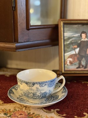 比利時POMAX羅曼史城堡藍杯組咖啡杯碟 【更美歐洲傢飾精品Amazing House】台南