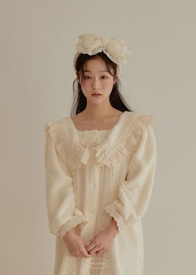 韓國連線 | 正韓 OPS 可愛溫暖搖粒絨蕾絲緹花連身洋裝睡衣 居家服 F | 預購