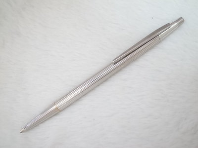 A610 萬寶龍 德國製 No1557 銀色貴族自動鉛筆0.5mm(7成新)(天頂按壓式)
