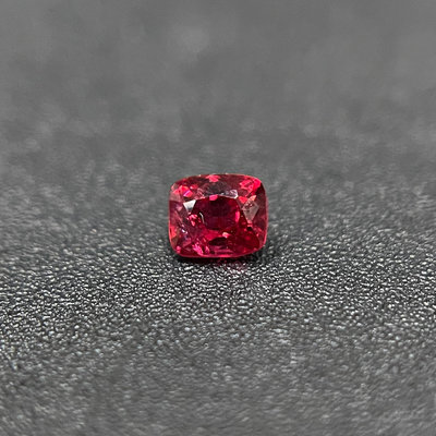 天然粉色尖晶石(Pink Spinel)裸石0.31ct [基隆克拉多色石Y拍]