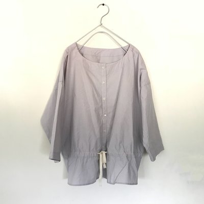 現貨 日本質感品牌nest Robe 小點點 水玉 垂肩 前後兩穿七分袖blouse 日本製