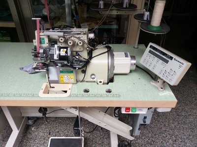 工業縫紉機,日本製YAMATO   AZ-8451三線拷克自動上鬆緊帶車(9成新)價格優歡迎詢問: