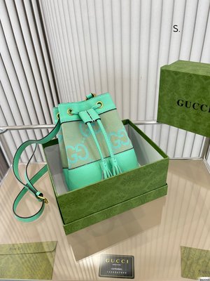 【二手包包】4色Gucci酷奇 水桶包精致獨特的設計  時尚絕美 大方且與眾不同日常 出街必入款尺寸：16 N.O27144