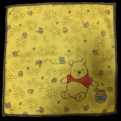 ［現貨］日本 迪士尼卡通 小熊維尼 維尼熊 Winnie Pooh Bear 吸水 方巾 手帕 兒童毛巾 洗臉巾 擦手巾