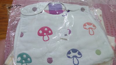 日式 六層紗布蘑菇睡袋，純棉紗布睡袋，嬰幼兒夏季睡袋，背心睡袋，透氣吸汗，防踢被，規格40*60CM，全新品，特價起標~