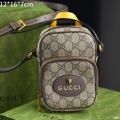 【二手包包】樂天全套發票Gucci古奇 Neo vintage 虎頭手機包尺寸：12167cm NO323917