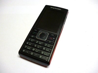 1到6手機 Sony Ericsson Cedar J108i《附全新旅充+全新原廠電池》歡迎貨到付款