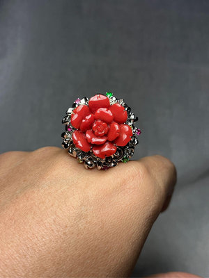 早期收藏老料有機寶石紅珊瑚雕刻藝術熾熱的薔薇綻放玫瑰花鑲嵌華麗設計盛開款戒指