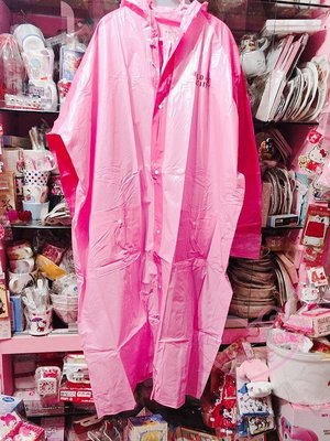 ♥小花凱蒂日本精品♥Hello Kitty 凱蒂貓 粉色蝴蝶結坐姿圖案 雨衣 成人雨衣32254804