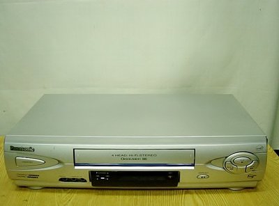 【小劉2手家電】PANASONIC VHS錄放影機,PV-V4612S型,故障機也可修理!