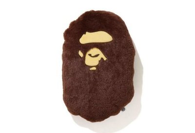2021 A Bathing APE BAPE CUSHION 猿人頭造型 靠枕 抱枕 現貨在店
