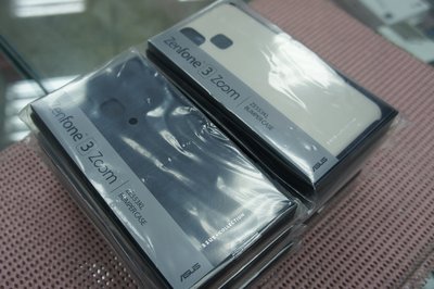 全新 原廠 ASUS ZenFone 3 Zoom (ZE553KL) 專用背蓋式保護殼