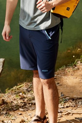 集山庄 | ATUNAS 歐都納 | 男款彈性輕薄短褲  #A1PA2012M-深藍 L-2L (透氣/防曬抗UV)