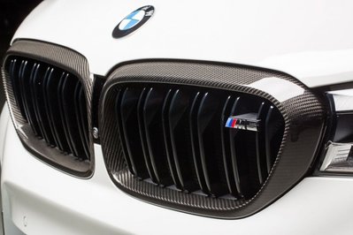 【樂駒】BMW F90 M5 原廠 M Performance 碳纖維 水箱罩 黑鼻頭 carbon 外觀 改裝 套件