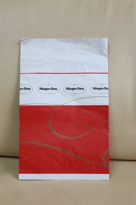 紅色 銀色 哈根達斯 Haagen-Dazs HaagenDazs 冰淇淋 保冷袋 紙袋 包裝袋 購物袋
