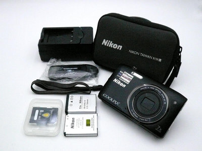 *纖薄輕巧 - CCD相機* Nikon COOLPIX S3500  - 美品 -