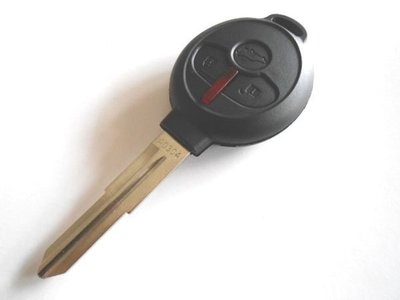 三菱汽車 Colt Plus 摺疊鑰匙 折疊鑰匙遙控器摺疊式彈射鑰匙