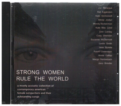 新尚3館/  STRONG WOMEN RULE THE WORLD   二手品-0315101