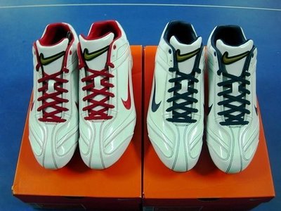 ((綠野運動廠))新款~NIKE 日系3/4中高筒棒球釘鞋(白/藍,白/紅兩款)可換釘~優惠促銷