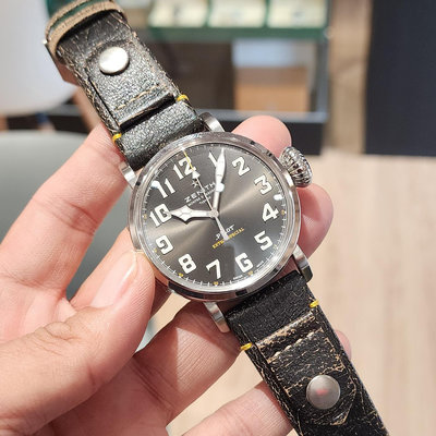 【個人藏錶】 ZENITH 真力時 大飛行員 不鏽鋼材質 快拆錶帶 石灰面 45mm 2022年 台南二手錶