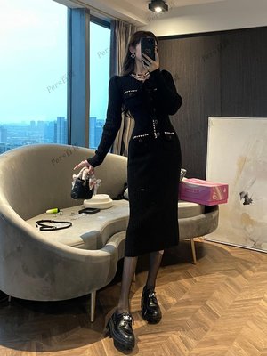【熱賣精選】法式優雅黑色小香風長袖連衣裙女高級感赫本風包臀裙
