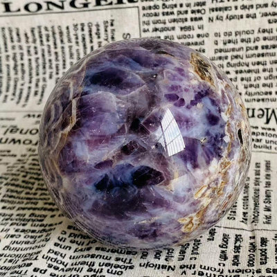 C237天然紫水晶球擺夢幻紫色水晶居家飾品，原石打磨，隨手一 水晶 擺件 原石【天下奇物】2534
