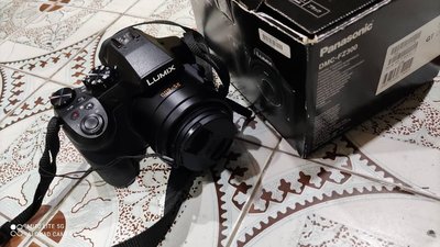 愛寶買賣 二手保7日 國際 FZ300 類單眼相機 4K 營SX70 SX60 HX400V B700