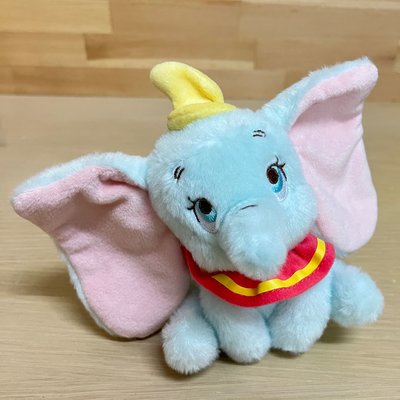 日本迪士尼 小飛象 拜託 娃娃吊飾 fluffy cutie