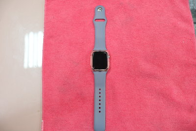 Apple Watch 粉色 S3  38mm