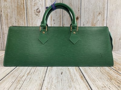 【哈極品】二手品 《Louis Vuitton LV 綠色 EPI 水波紋 vintage 三角包 手提包》