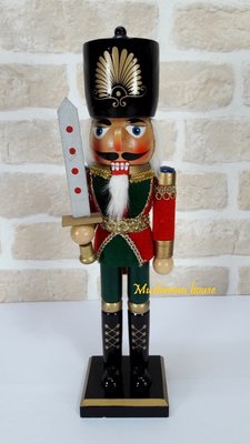 點點蘑菇屋 歐洲童話手工木製胡桃鉗娃娃(六) 38公分 公仔 木偶 國王 士兵 衛兵 15吋 現貨