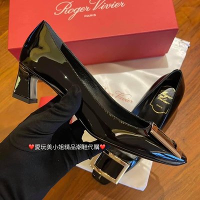 ROGER VIVIER (RV) 女款 經典黑色亮皮 淡金方釦 高跟鞋 👠