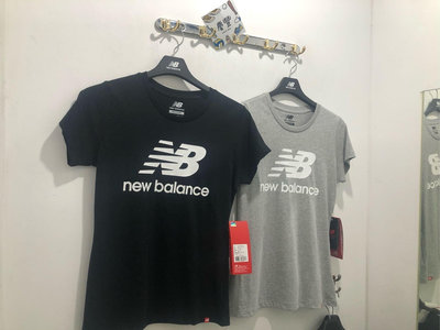 new balance 大logo T-shirt 短袖 女 黑 白 灰 白 腰身 修身