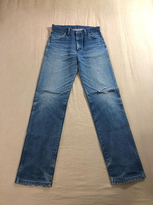 牛仔協會認證 Wrangler 13MWZ 中腰牛仔褲 W30 重度使用 自然色落破壞