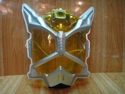 日本2013年假面騎士wizard黃金色面具---A