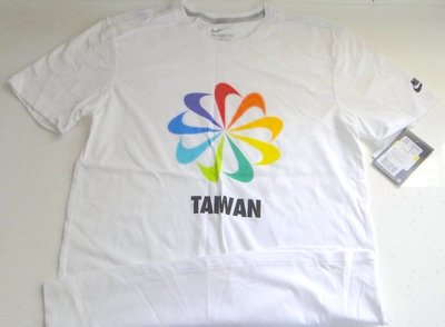 NIKE THE NIKE TEE TAIWAN白色 短袖 T恤 S 上衣 原價1180元