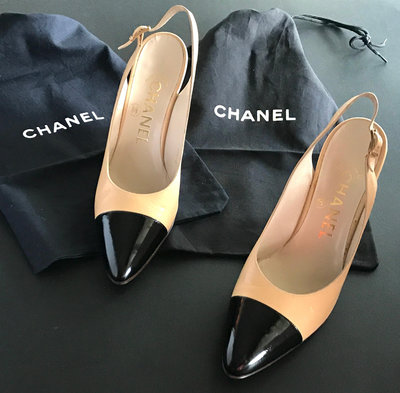 Chanel 全新 附防麈袋 尖頭高跟鞋