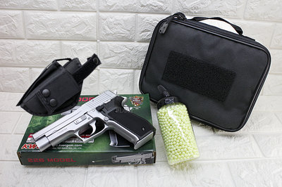 [01] KWC P226 手槍 空氣槍 銀 + 奶瓶 + 槍套 + 手槍袋 ( KA15C SIG MK25