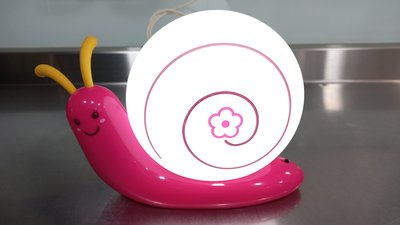 卡通可愛小蝸牛造型 LED小夜燈 臥室 床頭燈 餵奶檯燈 夜燈 功能正常的喔！