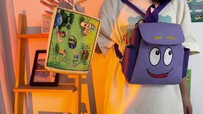 書包 愛探險的朵拉雙肩書包Dora地圖卡通斜跨小背包可愛幼兒園禮物~【爆款】