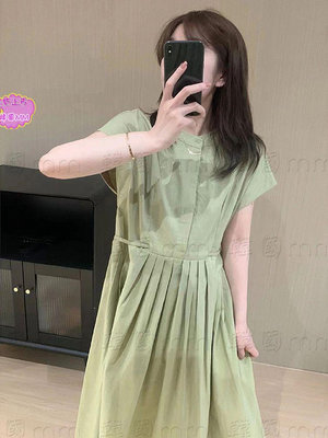 韓國MM =夏季新款梨型身材微胖穿搭顯瘦高端精致法式綠色短袖連衣裙女輕奢