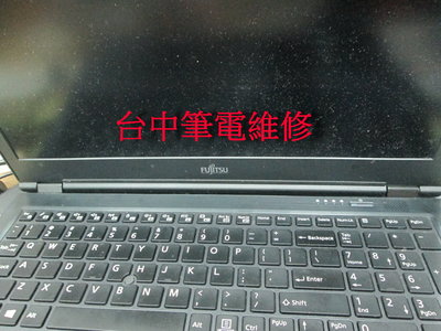 台中筆電維修:富士通Fujitsu LIFEBOOK U757,筆電不開機, 潑到液體,會