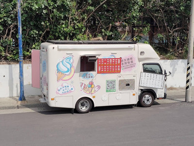 冰淇淋車（包車行程）#冰淇淋#冰淇淋車#霜淇淋#咖啡#餐車#鬆餅#意大利麵