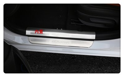 【車王汽車精品百貨】現代 Hyundai Super Elantra 內置迎賓踏板 內門檻飾條 內迎賓 內防刮踏板