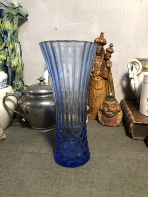 老玻璃杯花瓶