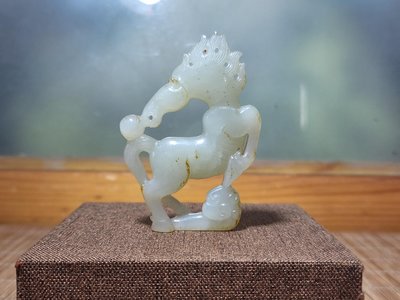 老和闐白玉紅沁雕 駿馬收藏件