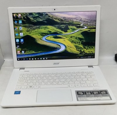 Acer Aspire V13寬螢幕 13.3吋 筆記型電腦型號:V3-372-P1GH記憶體4GB固態硬碟128GBSSD系統 Windows10