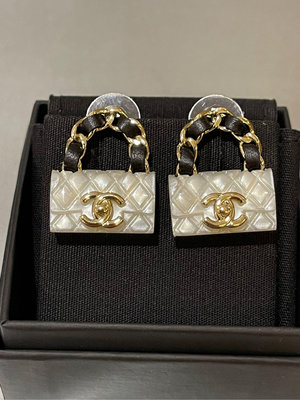 全新全配 香奈兒Chanel 超難買 包包造型耳環