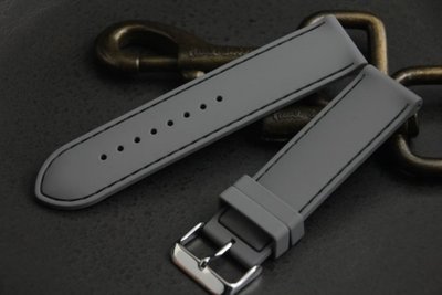 20mm直身~超優手感平面科技灰色高質感矽膠錶帶~黑線～智慧錶可用seiko oris SONY SAMSUNG